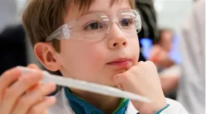 Bayer Foundation Schulförderprogramm Science@School