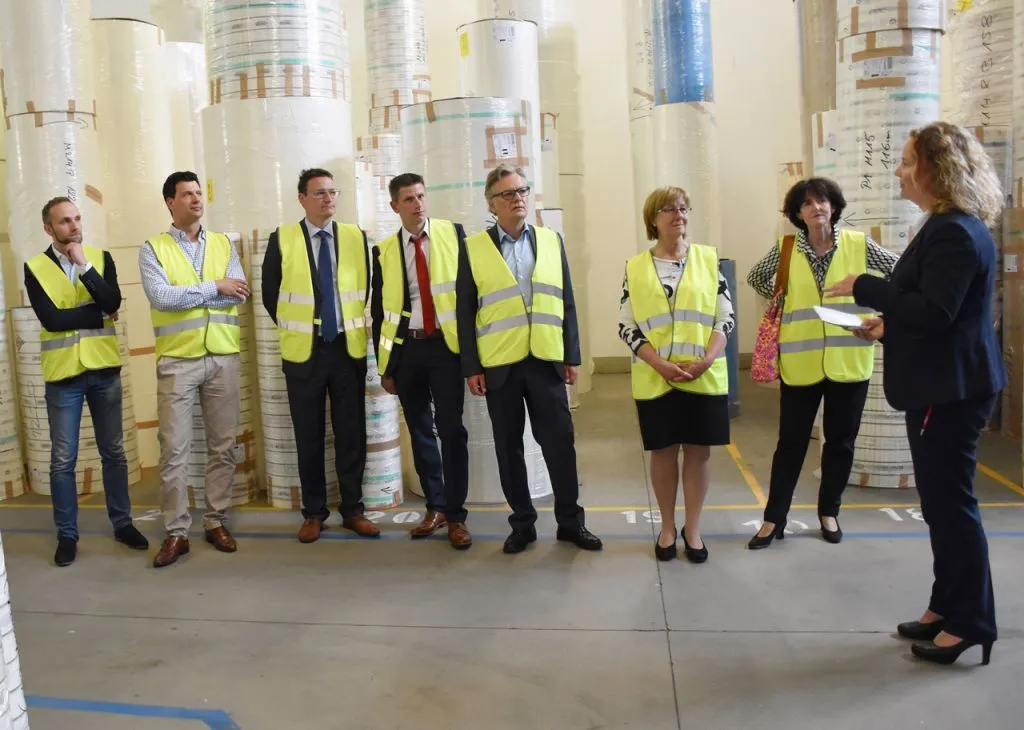 Der Arbeitskreis Vertrieb besichtigt die BRANOpac GmbH in Lich. Bild: IHK Gießen-Friedberg