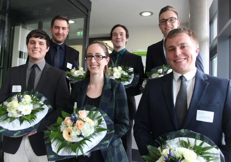 Die Preisträger (von links): Julian Reitz, Jan Erik Schöpke, Juliane Lieser, Felix Jelli, Lukas Hofmann und Jan Oliver Sänger. Foto: THM/Armin Eikenberg