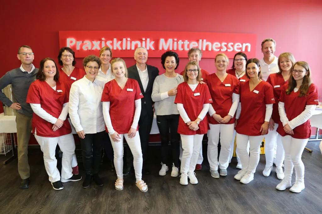  Das Team der Praxisklinik organisierte zahlreiche Aktionen und Vorträge (Foto: S.Mohr).