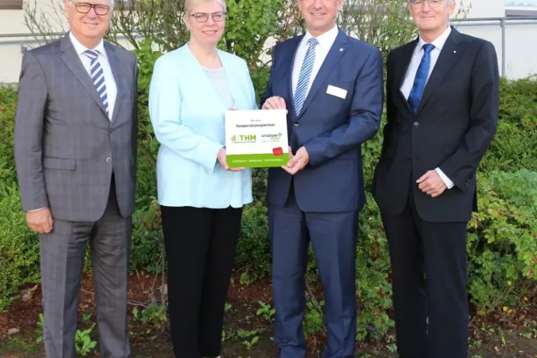 Regierungspräsidium Gießen wird Partner von StudiumPlus