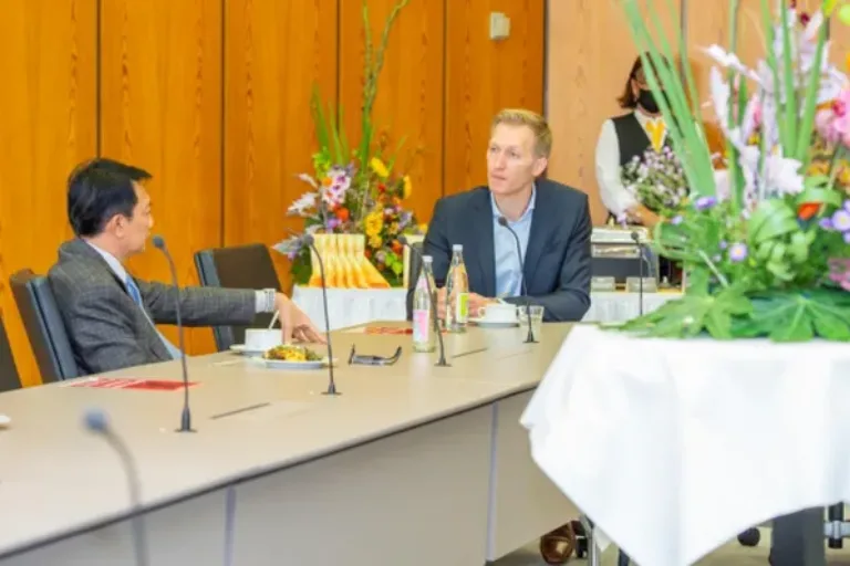 Fachkräftegewinnung aus dem Ausland: Bundesagentur für Arbeit strebt vertiefte Zusammenarbeit mit Indonesien an