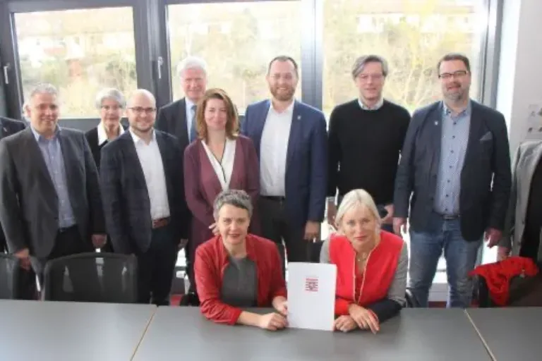 Breitbandversorgung in Hessen weiter auf dem Vormarsch – bis zu 17,8 Mio. Euro Landesmittel für Ausbau in den Kreisen Marburg-Biedenkopf, Lahn-Dill und Wetterau