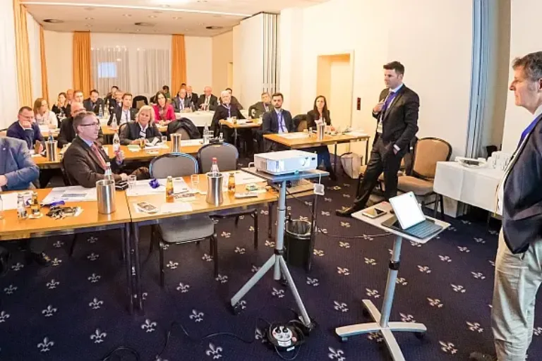 Glasfaser und 5G-Mobilfunk sorgen für Speed und Nutzen