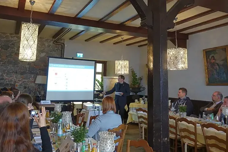 Wie Gastronomen im ländlichen Raum als Arbeitgeber attraktiv sein können