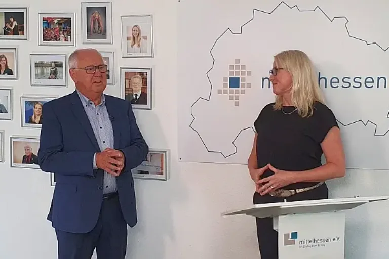 Wie die Wirtschaft die Corona- Folgen bewältigen kann