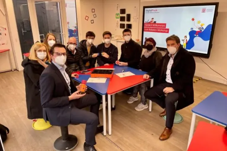 DigitalTruck legt Zwischenstopp in Langgöns ein