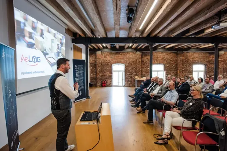 Netzwerk Wirtschaft im Mathematikum: Logistiktrends im Fokus