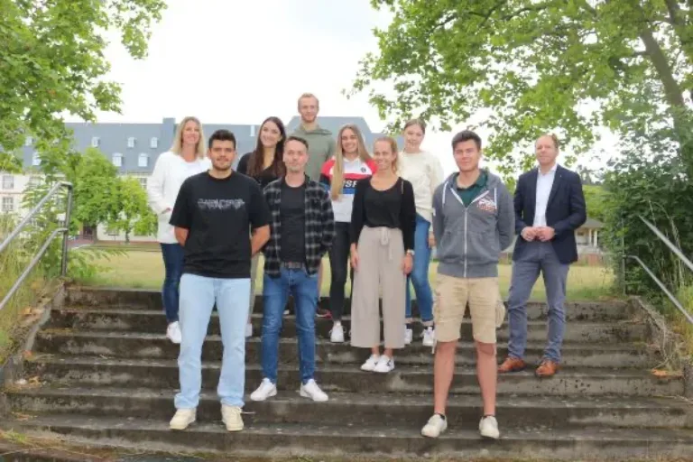 31 neue Schulbotschafter gehen bei StudiumPlus an den Start