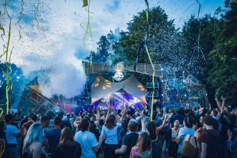 Willkommen im Zauberwald: Veranstalter Christian Minke geht neue Wege – „James Wood“-Festival am 20. August in Wetzlar