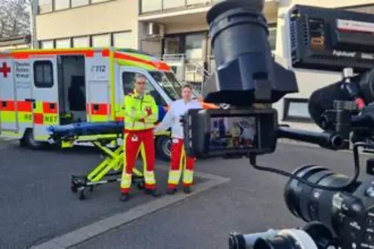 Filmteam begleitet Rettungsdienst im Vogelsbergkreis