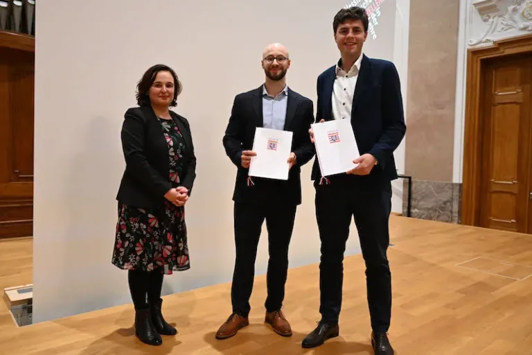 Engagiert, kreativ und praxisnah Wissen vermitteln: Hochschullehrpreis 2023 vergeben