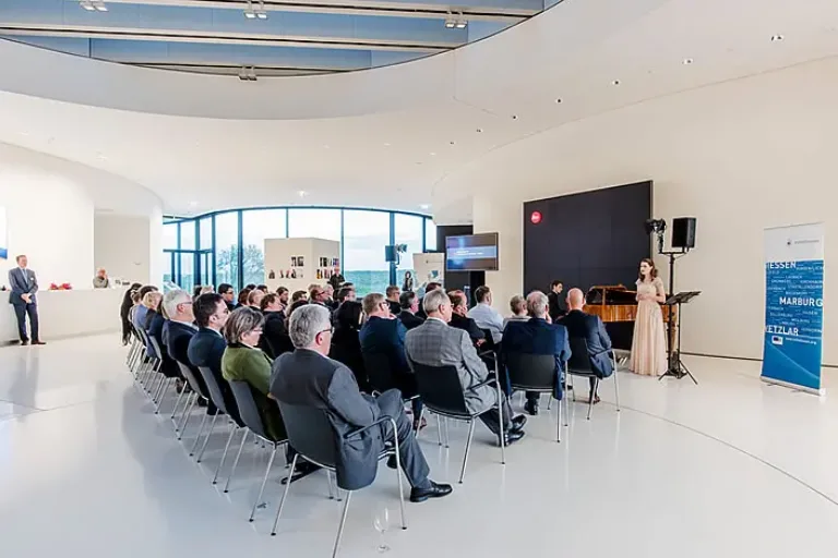 Kultur trifft Kultmarke bei Leica