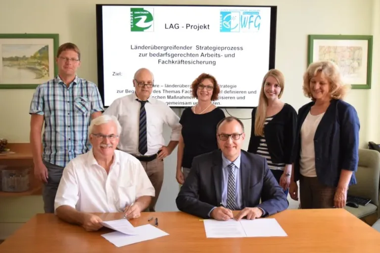 LEADER Limburg-Weilburg und Lahn-Taunus unterzeichnen Kooperationsvertrag