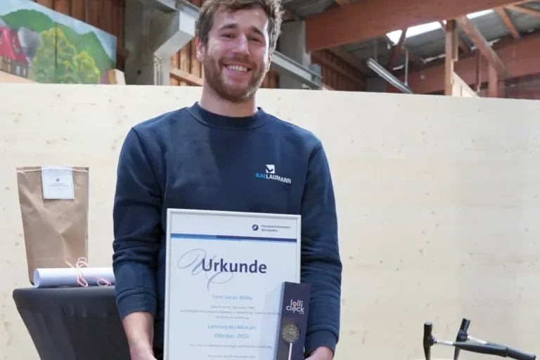 Lehrling des Monats Oktober 2022: Jonas Witte wird in Wettenberg zum Zimmerer ausgebildet
