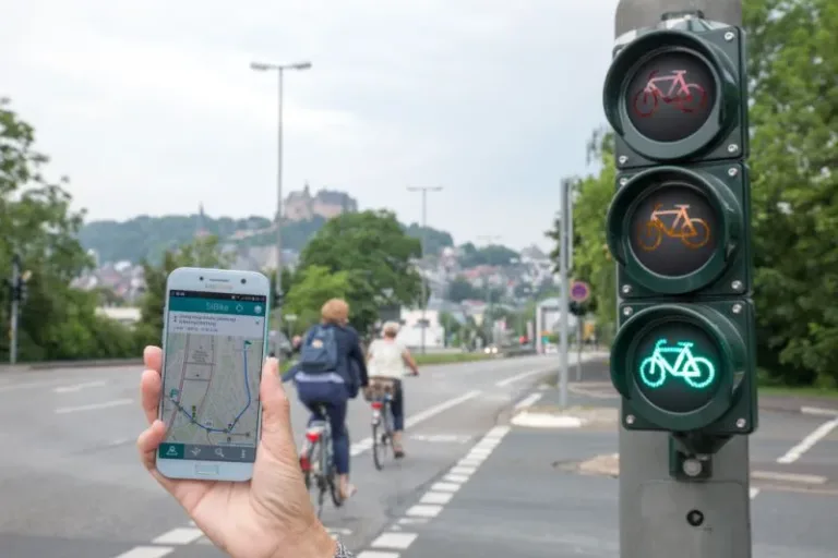 Freie Fahrt auch mit dem Rad: Smartphone-App startet weltweit erstmalig in Marburg