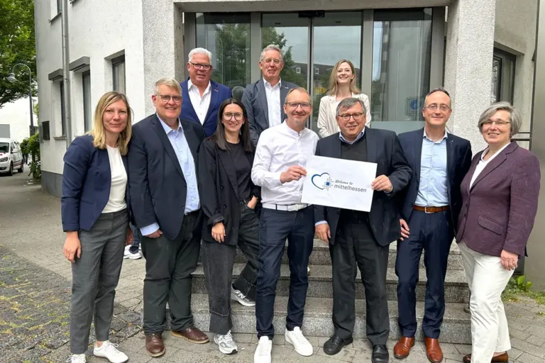 Hessens erste KI-Plattform für internationale Talente spricht jede Sprache