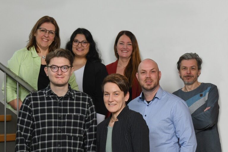 „Trio für Weiterbildung“: Neues Pilotvorhaben stärkt betriebliche Weiterbildung in Mittelhessen